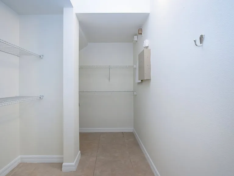 3720 82nd Avenue Cir E #102 — Photo 19
