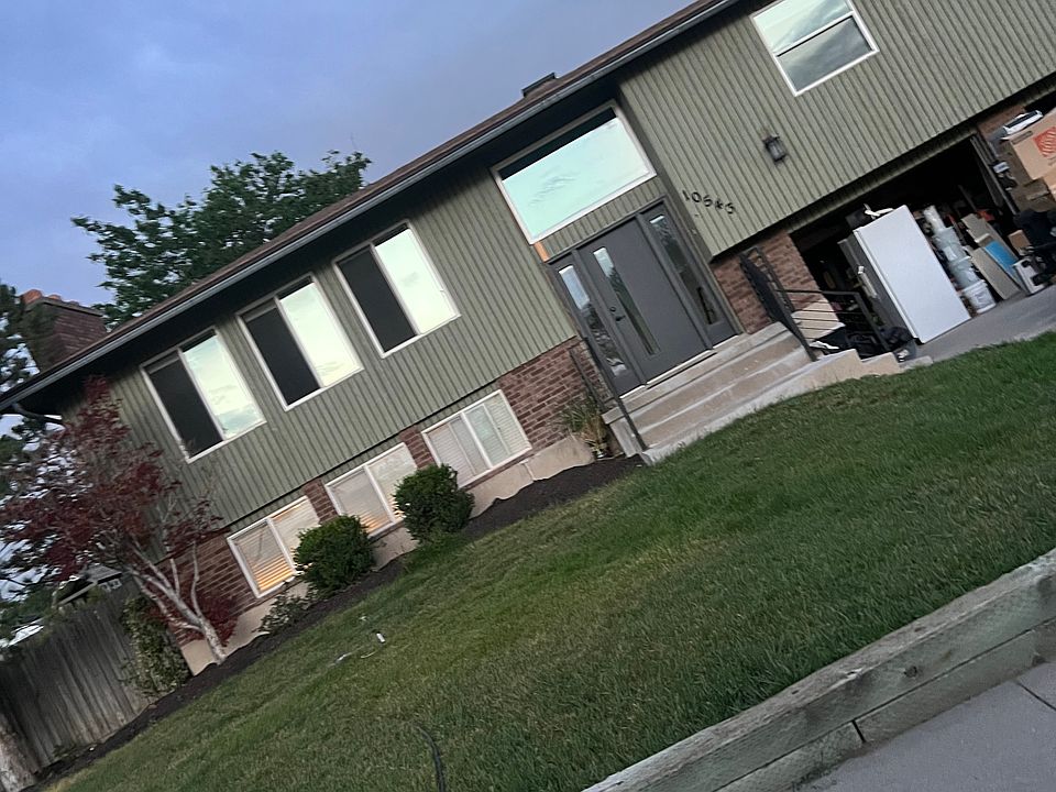 1st image of 10543 S Weeping Willow Dr