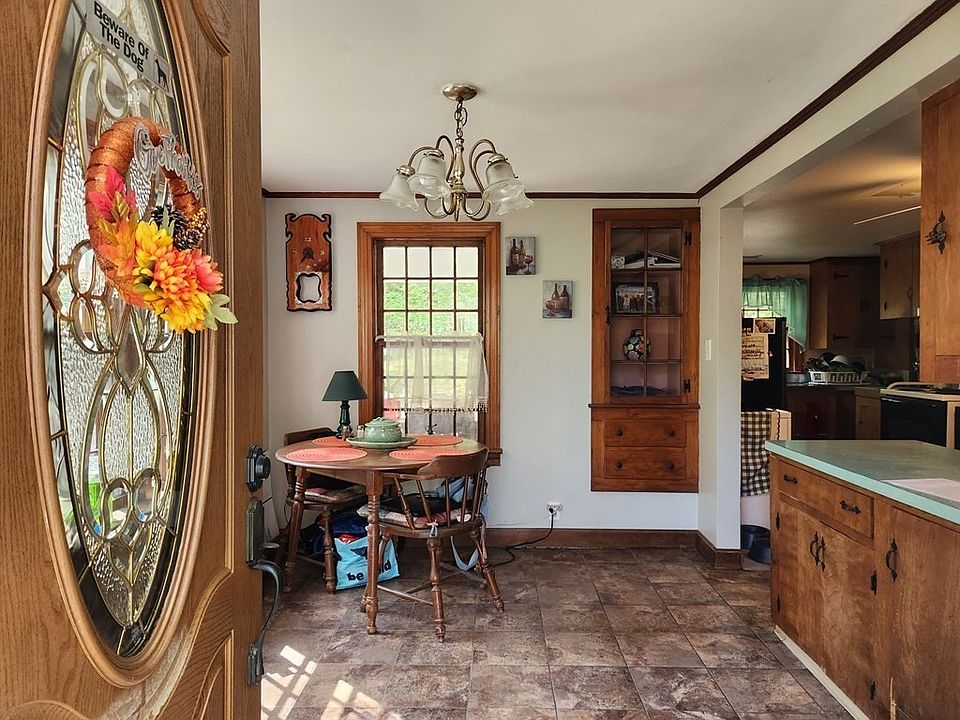 269 Green St, Athol, MA 01331 Zillow