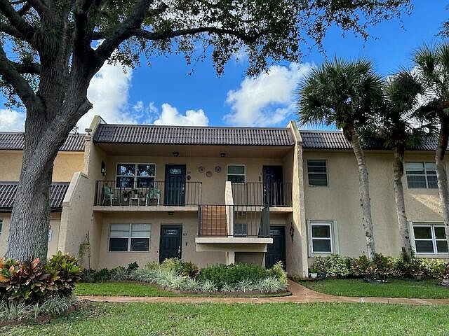 1st image of 158 Lake Constance Drive
