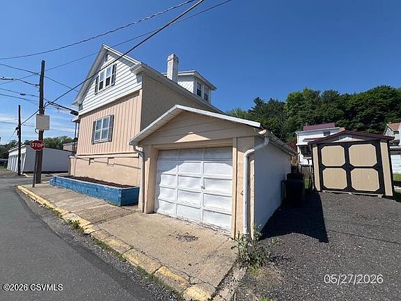 5th image of 401 Clay St