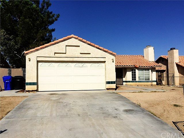 1st image of 13570 La Villa Dr