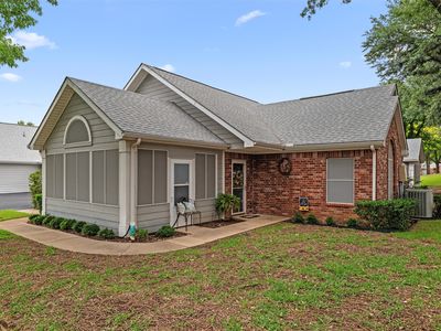 944 Bridges Dr, Arlington, TX, 76012