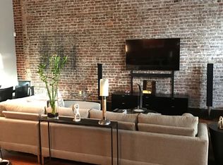 1649 E Court Ave, Des Moines, IA 50316