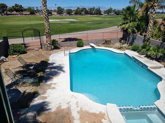 Golf course access 