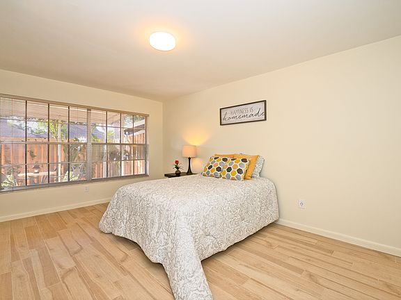 3rd image of 7534 Nova Dr #18