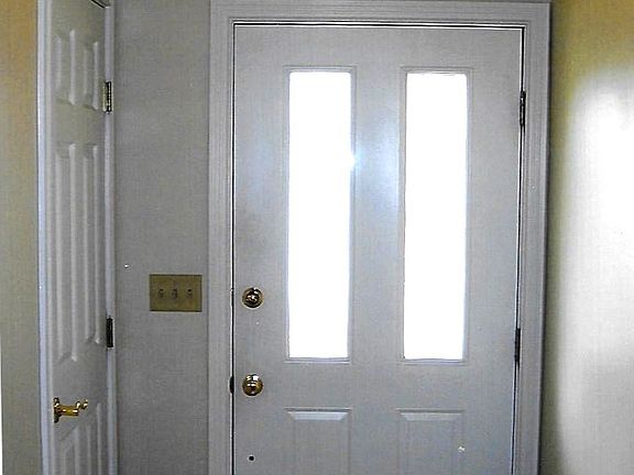 5th image of 5461 Woodlands Path Ln