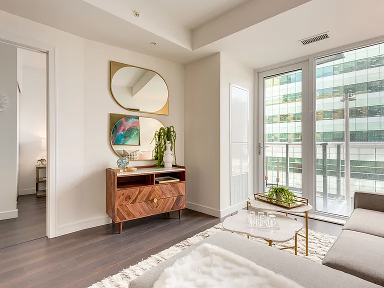 510 12th Ave SW — Photo 44