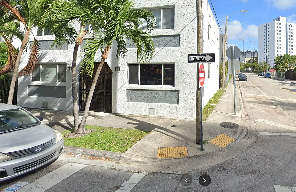 103 NW 6th Ave