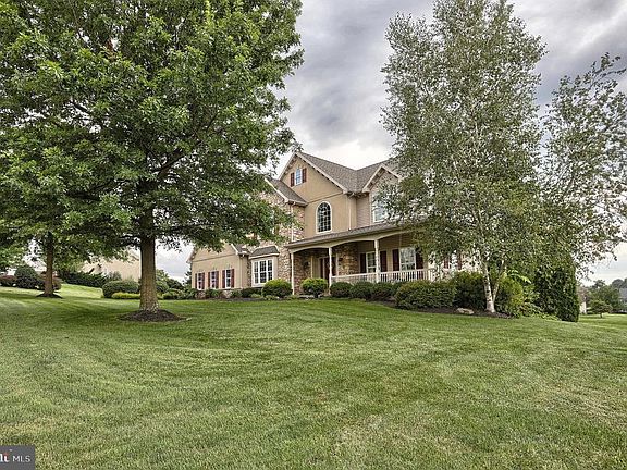 2nd image of 434 Lori Ann Ct #L-0031