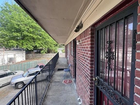 2nd image of 4034 Berkshire Ave