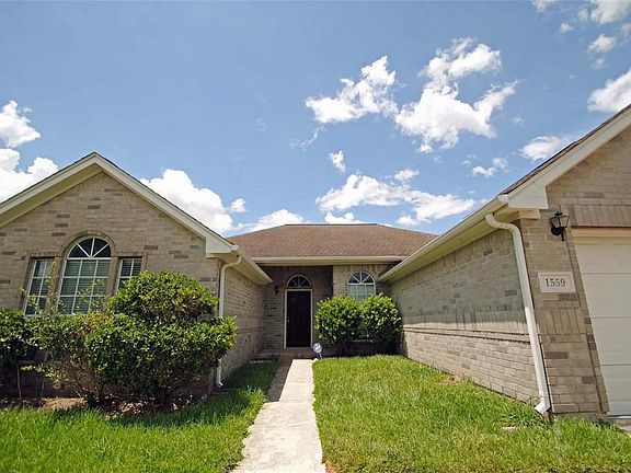 2nd image of 1559 Autumn Dawn Ct