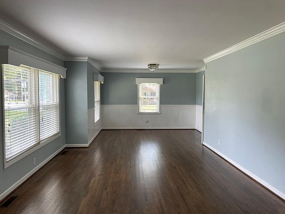 Living room & Dining room