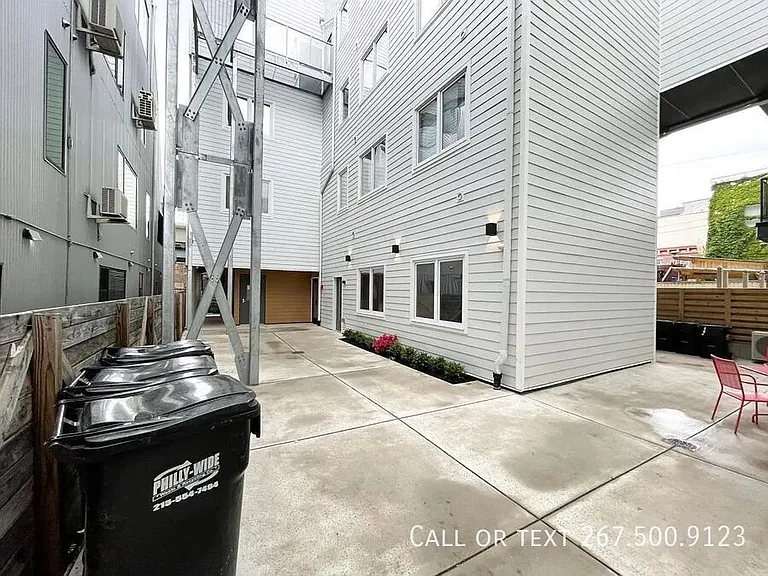 1309-11 Hope St #1 — Photo 8