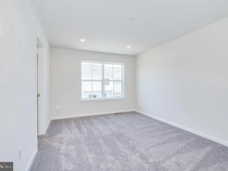 67 Swan Field Ave — Photo 39