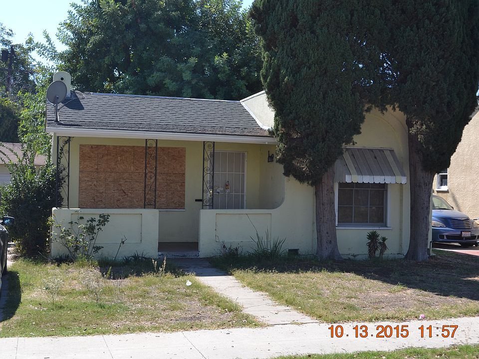 1st image of 1830 E McKenzie St