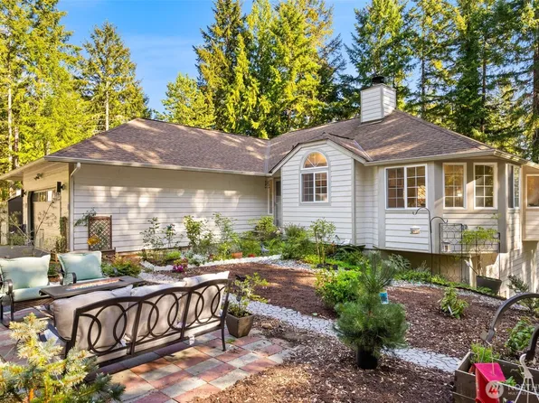 6306 71st Avenue Ct NW, Gig Harbor, WA 98335