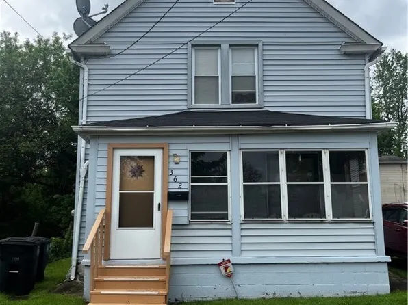 362 Howe St, Akron, OH 44307
