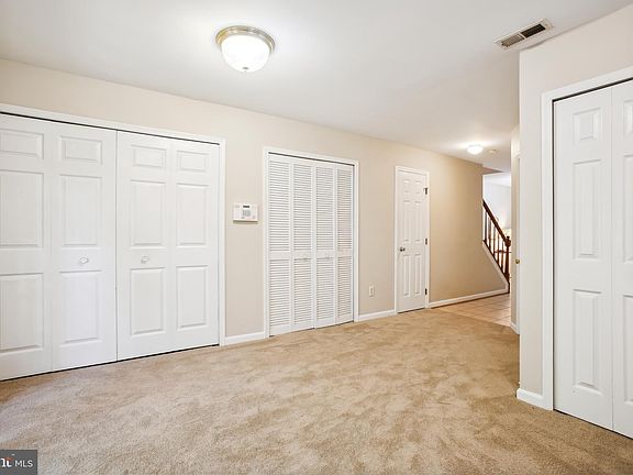 4th image of 1216 Quaker Hill Dr
