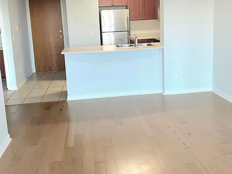 4889 Kimbermount Ave #805 — Photo 10