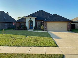 2359 Tallgrass Cir, Bossier City, LA 71111