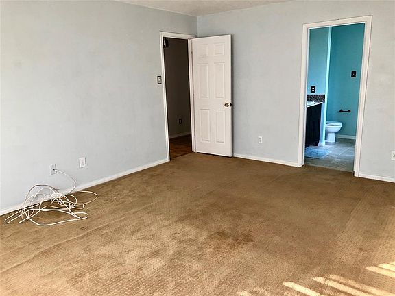 5th image of 3428 Huisache Blvd