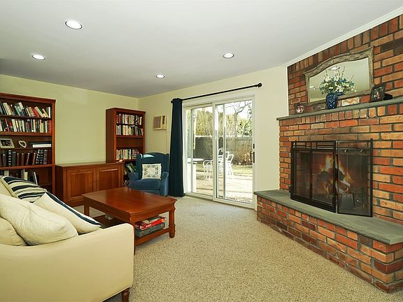 5th image of 149 Caldwell Ave
