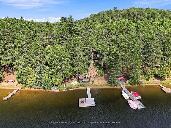 4th image of 1110 Edward Sanderson Rd