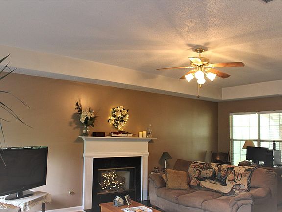 4th image of 310 Kripple Kreek Dr