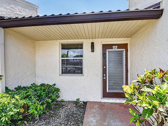 4th image of 112 Lake Olive Drive