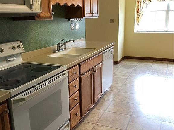 4th image of 4009 Kanawha Tpke APT 5G