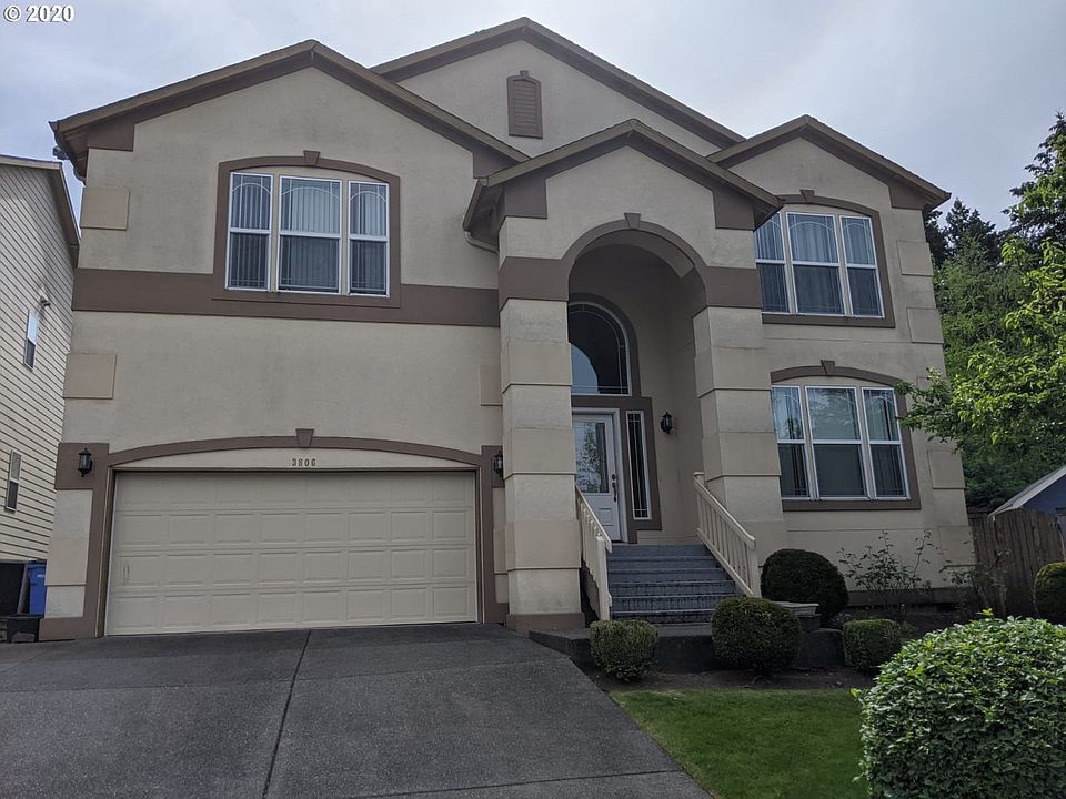 1st image of 3806 NE 174th Ct