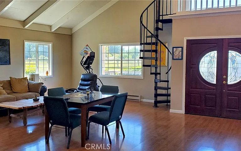 4415 Woods Ln — Photo 8