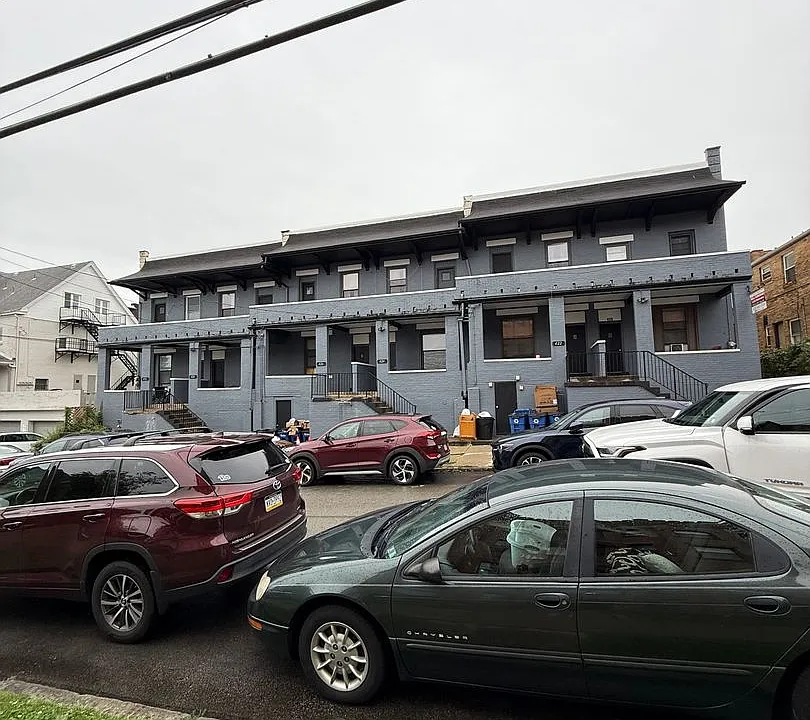 Oakland Avenue