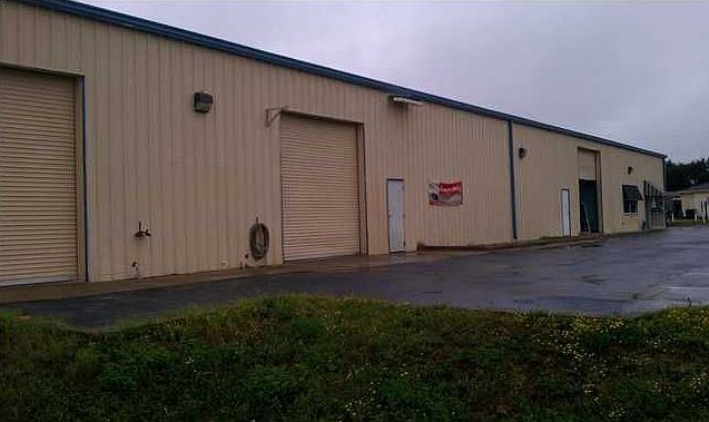 Front view on Hwy 98