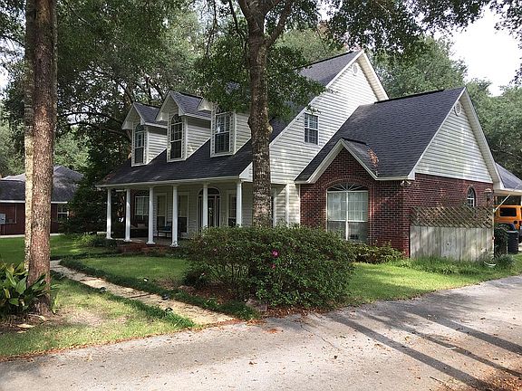 3rd image of 555 Waterview Cove Dr