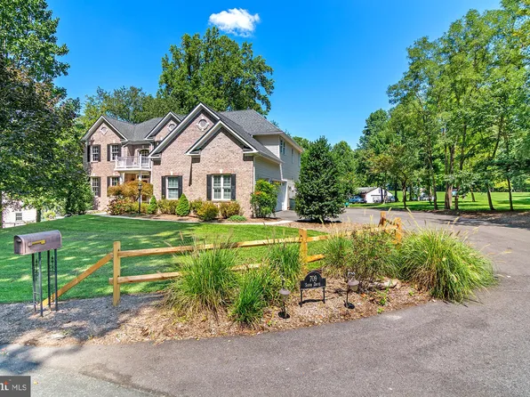 709 Sonne Dr, Annapolis, MD 21401