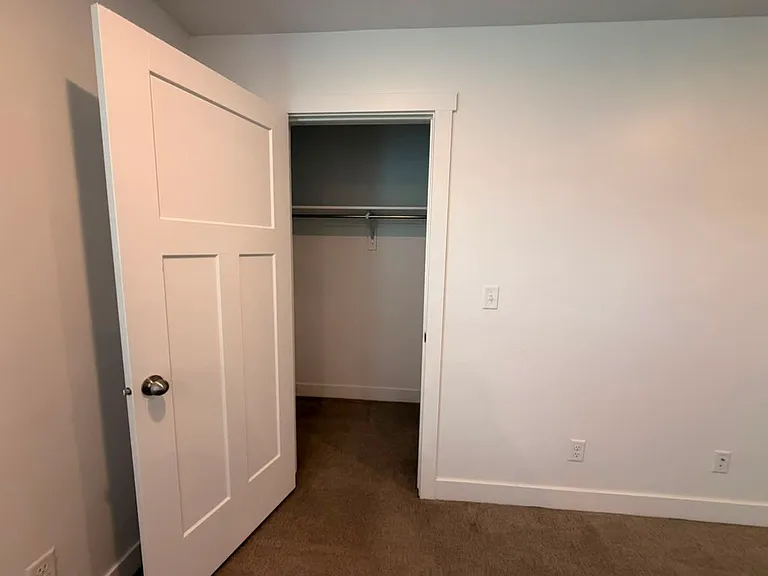 1674 E Talon Way — Photo 8