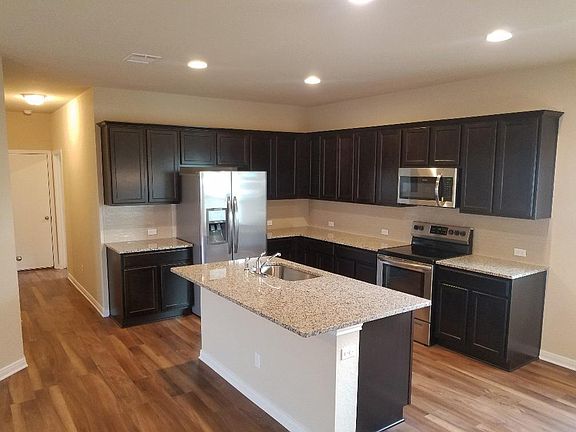 2nd image of 448 Galway Bay Ln