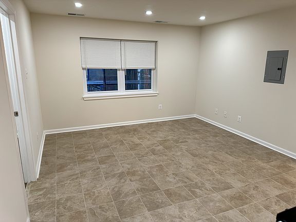 Living/Kitchen