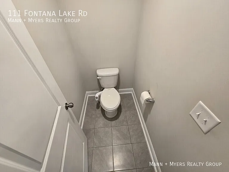 111 Fontana Lake Rd — Photo 31
