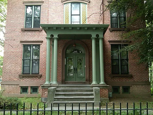 Rented by Alta Real Estate | media 43
