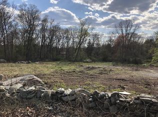 75 S Main St, Berkley, MA 02779