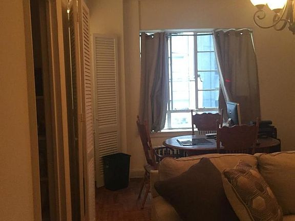 3rd image of 140 E 40th St APT 10C