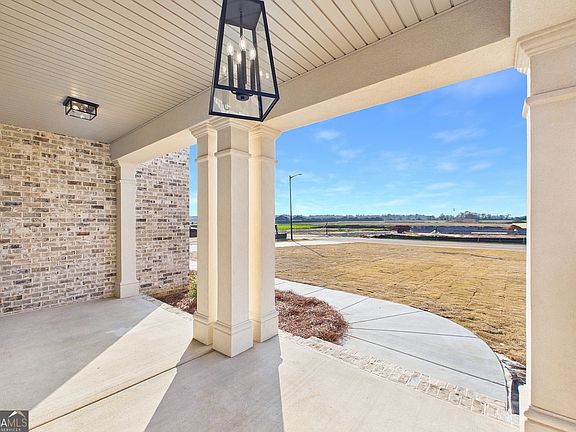 2nd image of 108 Pridgen Pass