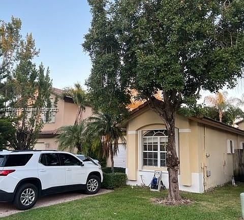 4th image of 5253 NW 113th Ave