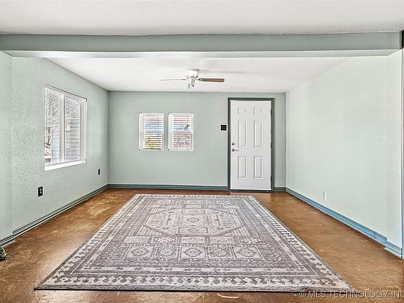 5th image of 70063 S 343rd Ct