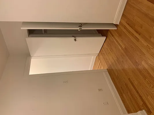 Rented by Flatiron Real Estate Advisors LLC | media 7