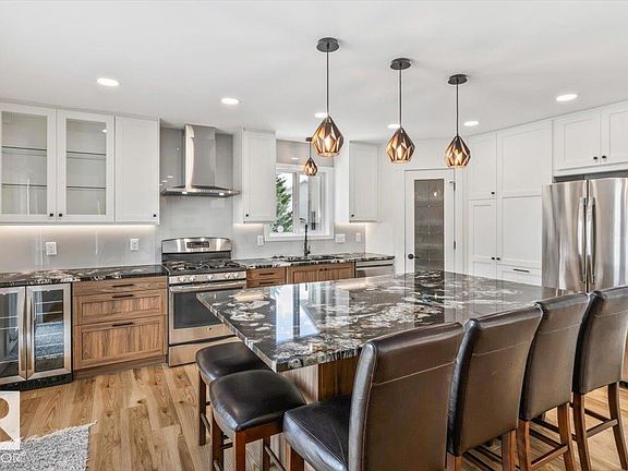 2nd image of 661 Bevington Pl NW