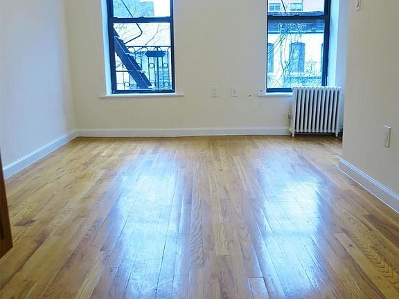 3rd image of 236 E 80th St APT 20
